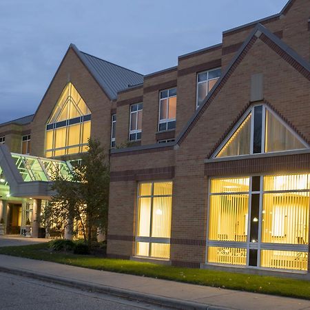 Haworth Inn & Conference Center Holland Bagian luar foto